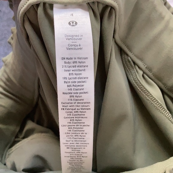 Lululemon Keep Moving 7/8 Drawstring Pants in Rosemary - Picture 8 of 8